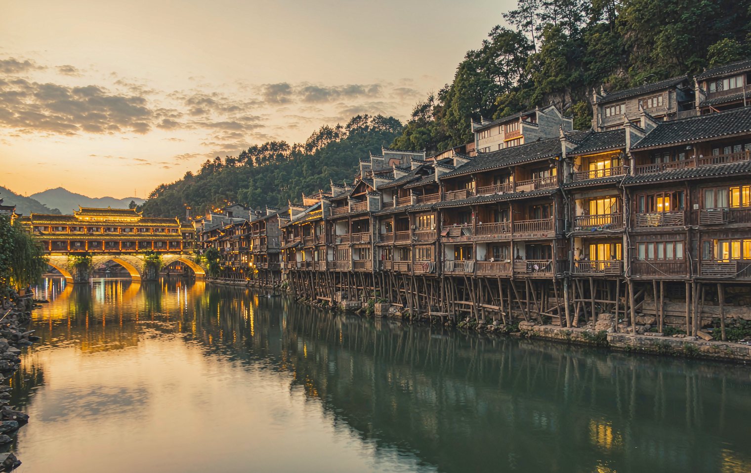 Zhangjiajie & Fenghuang, 5 Days