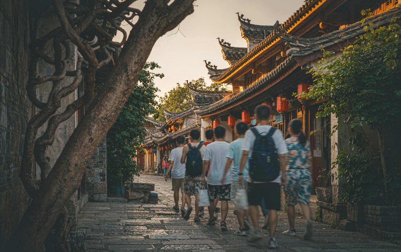 Small-Group China Tours, What 2 to 8 People Changes