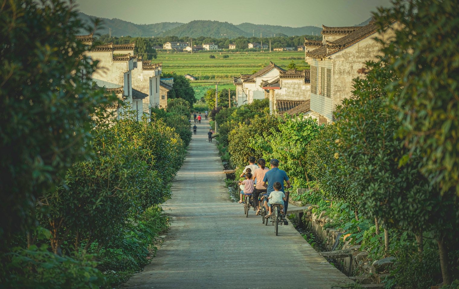 China Family Travel with Kids, Planned Differently by Age