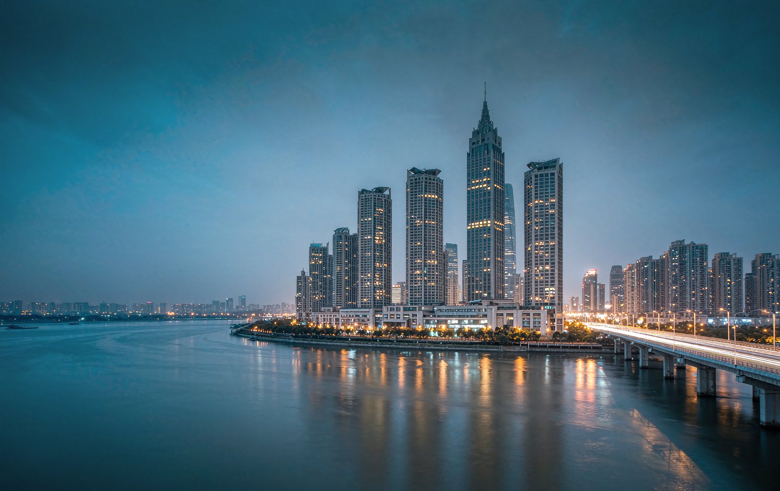 Shanghai Airport Pickup, Starting With Pudong and Hongqiao