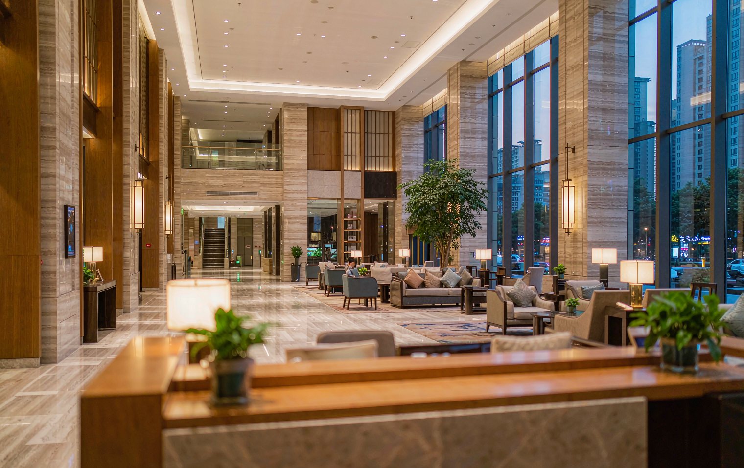 중국 호텔은 외국인이면 아무 곳이나 묵을 수 있나요